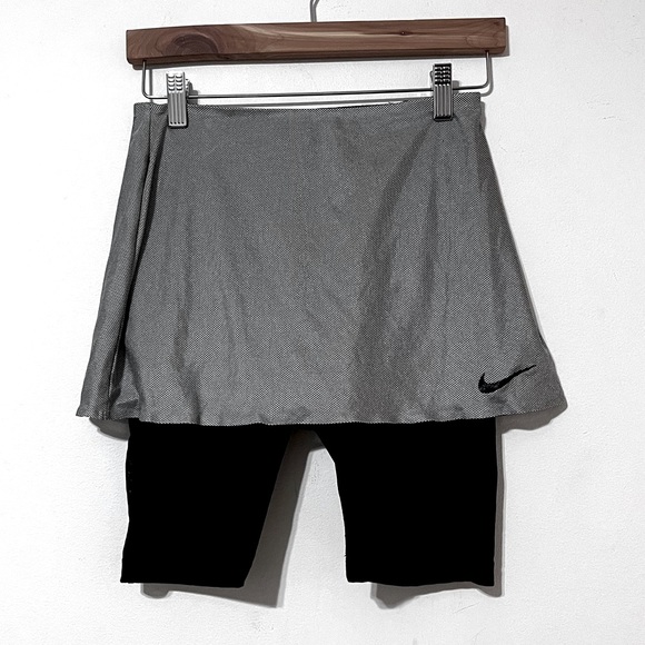 NIKE NIKECOURT DRY Women's Tennis Skirt Built-in Shorts XS - Picture 8 of 9